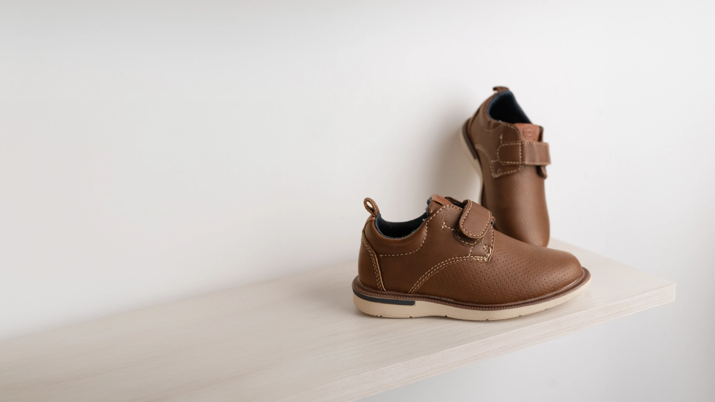 Payless ShoeSource USA | Shoes for the Whole Family
