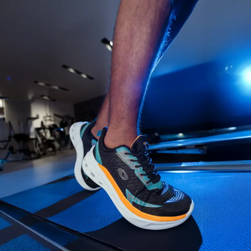 Performance meets casual
style in these value driven
sneakers.